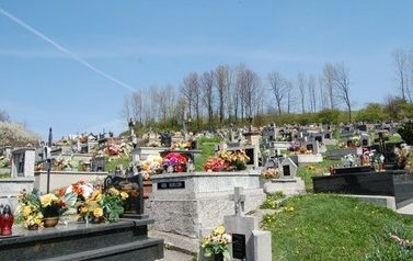 Cmentarze w Chronowie 12