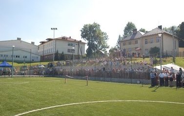 Boisko Orlik 2012 w Kr&oacute;l&oacute;wce 1