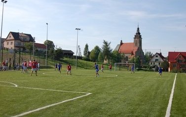 Boisko Orlik 2012 w Kr&oacute;l&oacute;wce 4