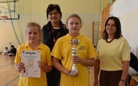 wręczenie puchar&oacute;w i dyplom&oacute;w