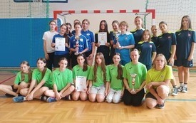 wręczenie puchar&oacute;w i dyplom&oacute;w