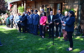 Zakończenie III etapu VIII Rajdu Konnego szlakiem ucieczki rotmistrza Witolda Pileckiego z KL Auschwitz - złożenie meldunku
