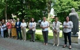 Otwarcie wystawy plenerowej &quot;Artysta i Kapłan&quot; poświęconej tw&oacute;rczości ks. Stanisława Nowaka