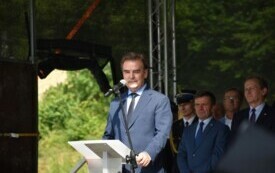 przemawia pełnomocnik wojewody