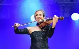 skrzypaczka na scenie