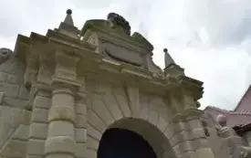 Zakończenie prac konserwatorskich na Zamku w Wiśniczu - brama zamkowa