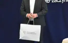 wystepienie mężczyzny