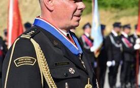 dekoracja strażak&oacute;w