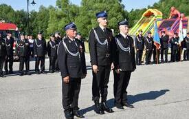 dekoracja strażak&oacute;w