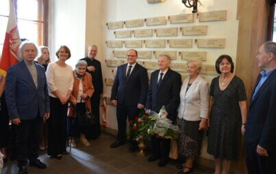 Zdjęcie do Kartka z kalendarza